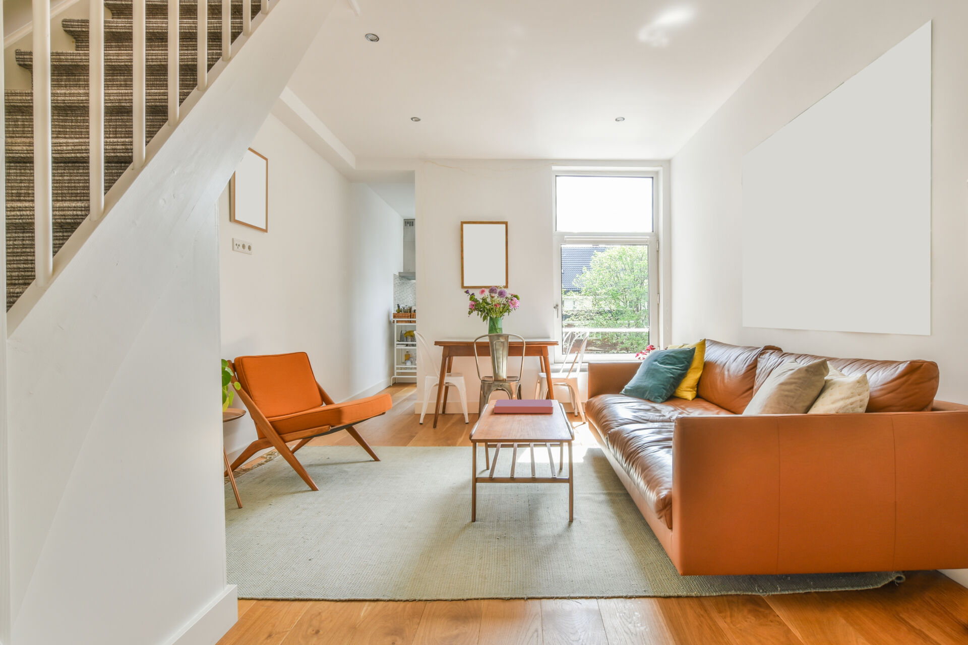 Ashford Lettings - Living room in property to let in Ashford, Kent